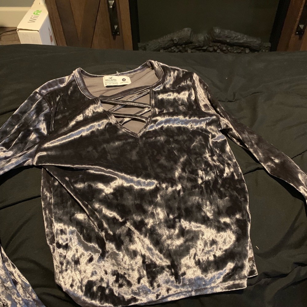 suede long sleeve hollister top
